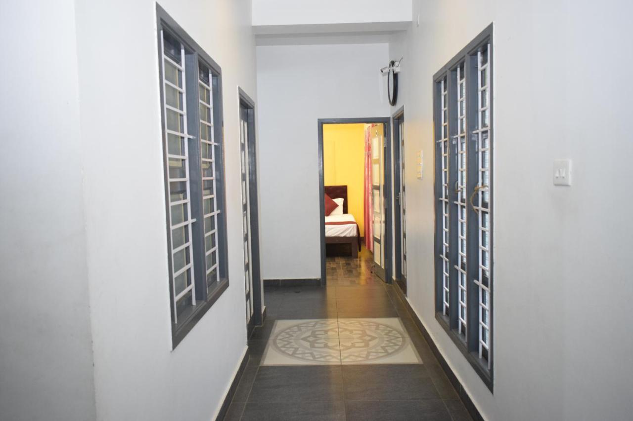 Wind Chimes Hotel Kuilapalayam Bagian luar foto