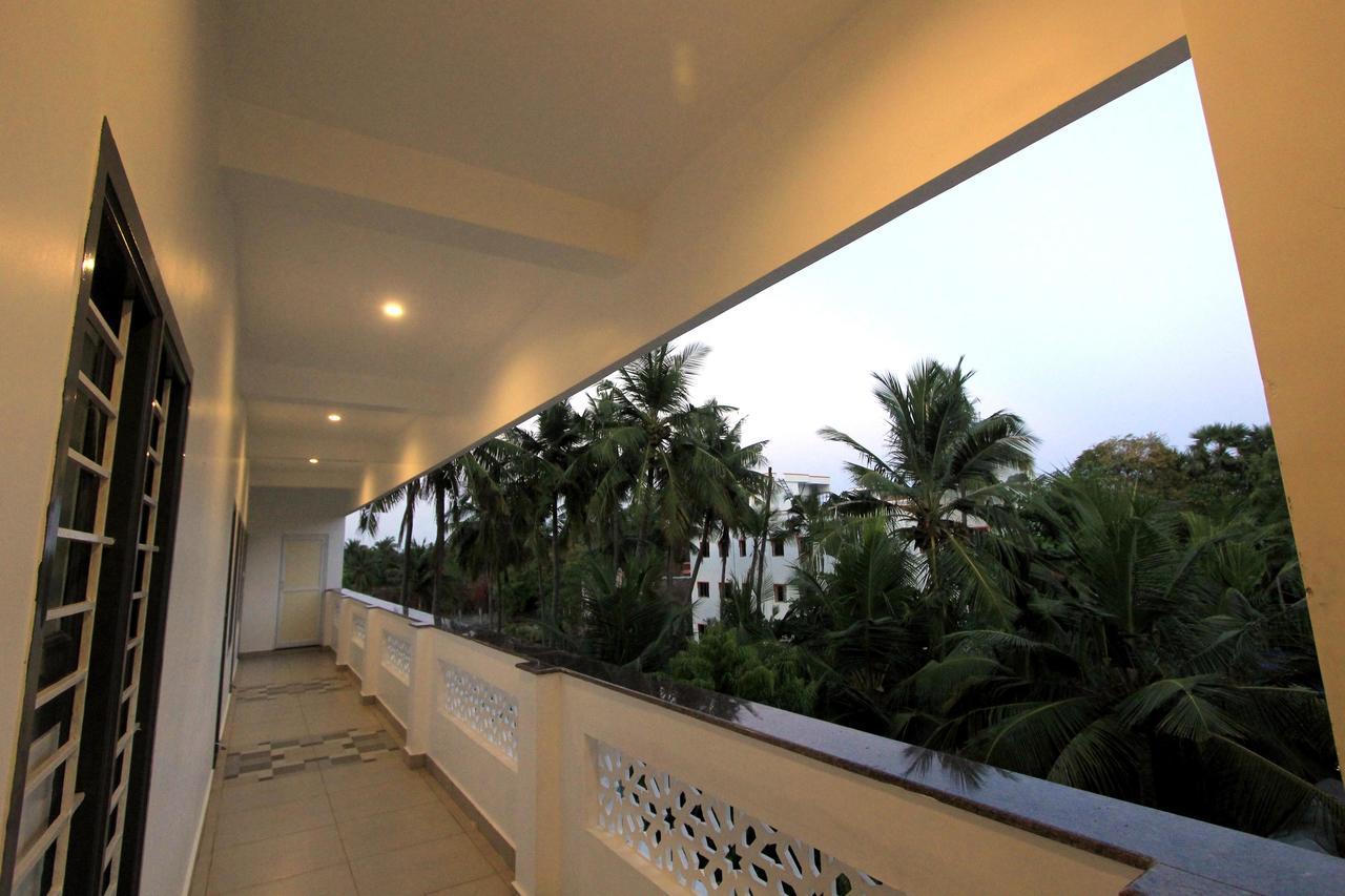 Wind Chimes Hotel Kuilapalayam Bagian luar foto