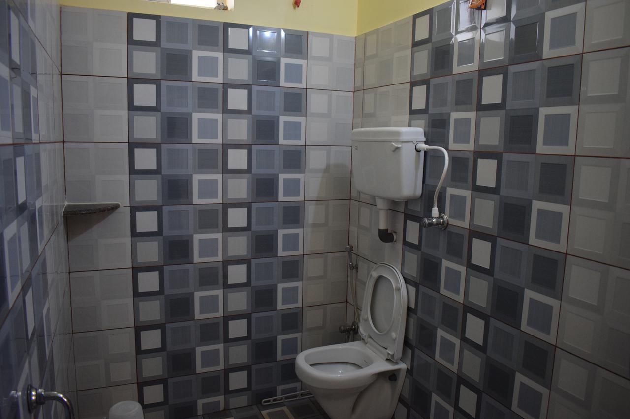Wind Chimes Hotel Kuilapalayam Bagian luar foto